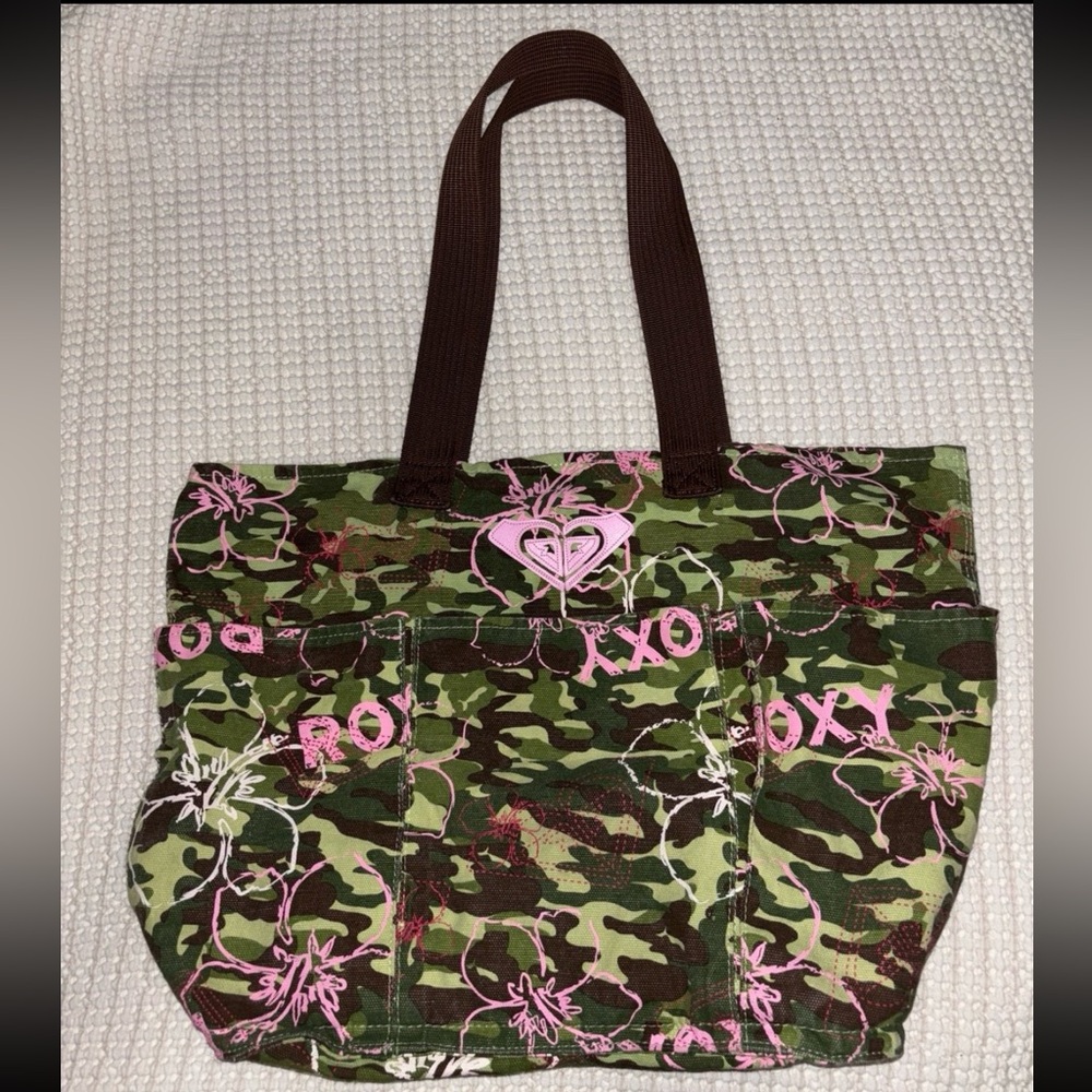 Roxy Green and Pink Camouflage Floral Tote